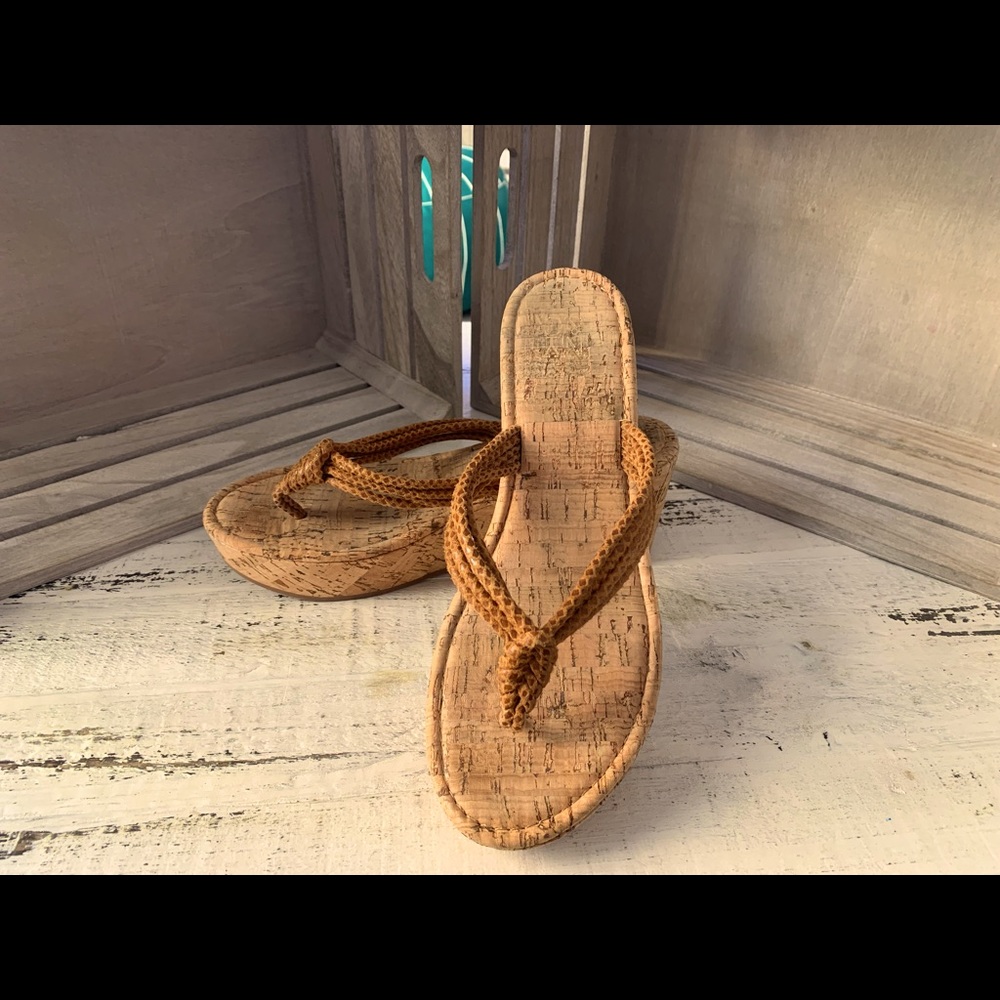 Wedge Woven Thong Sandal Size 8 Natural Look combo with soft comfy sole